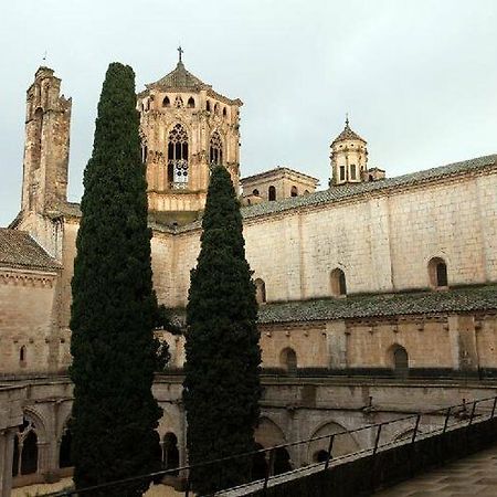 Hostatgeria De Poblet Hotel Vallbona De Les Monges Kültér fotó